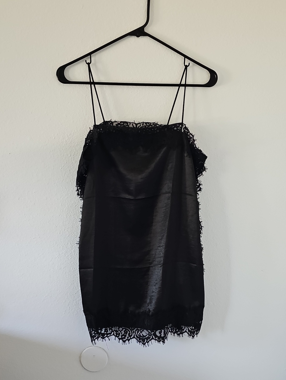 ●●BLACK LACE SATIN CAMISOLE TOP NWOT SIZE L-XL●●